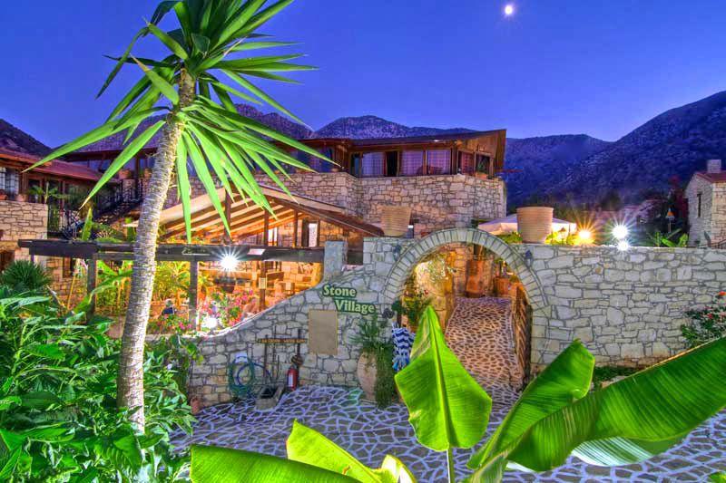 Stone Village Petrino Horio 2