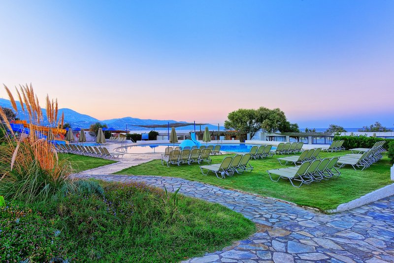 Apollonia Resort & Spa 4