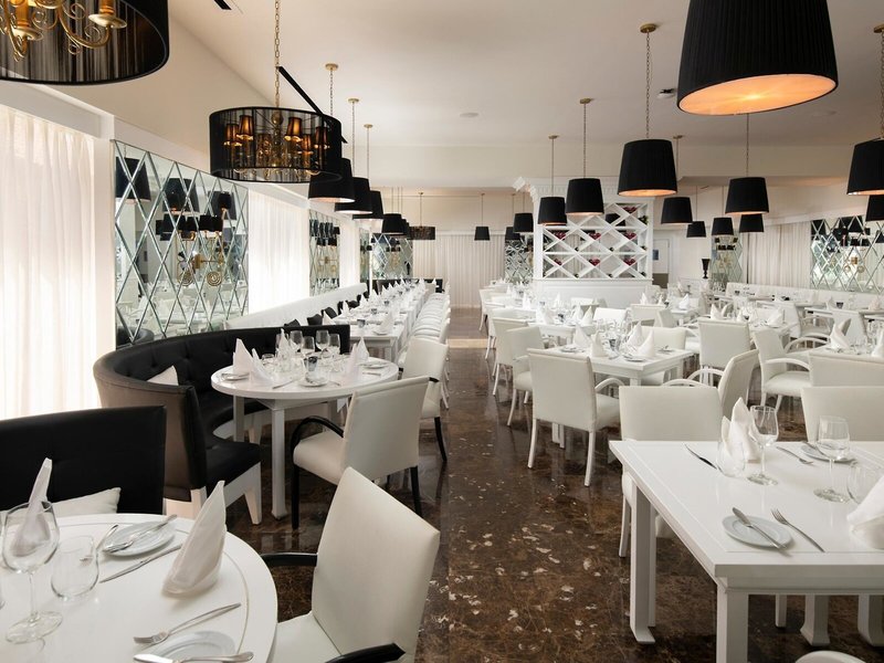 Melia Caribe Beach Resort 14