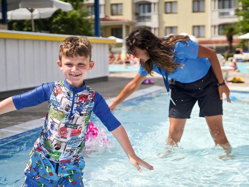 TUI SUNEO Serenity Bay 6