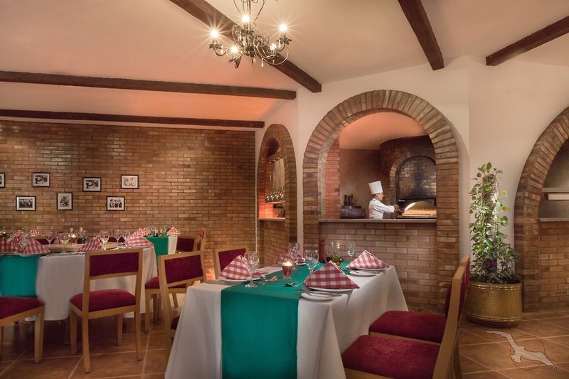 Jolie Ville Luxor 13