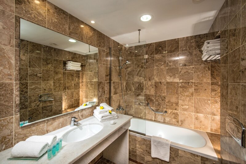 Annabelle Beach Resort 52