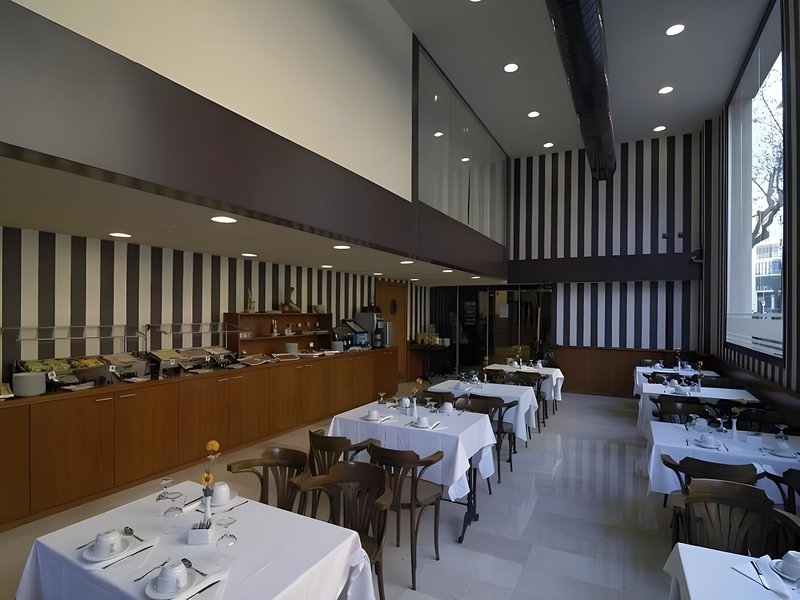 BCN Urban Hotels Del Comte 4