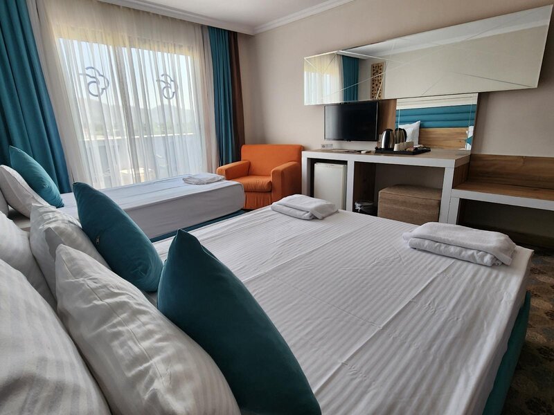 Dedeman Kemer Resort 50