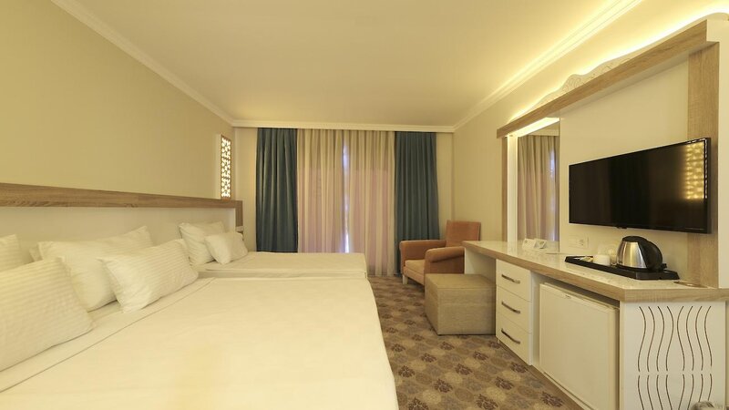 Dedeman Kemer Resort 54