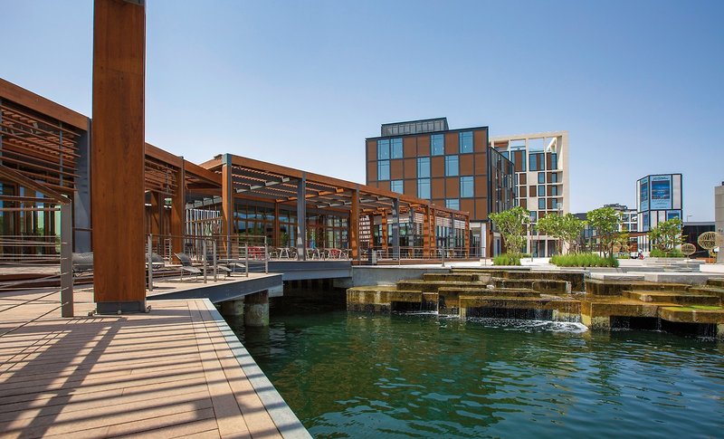 Canopy by Hilton Dubai Al Seef 1