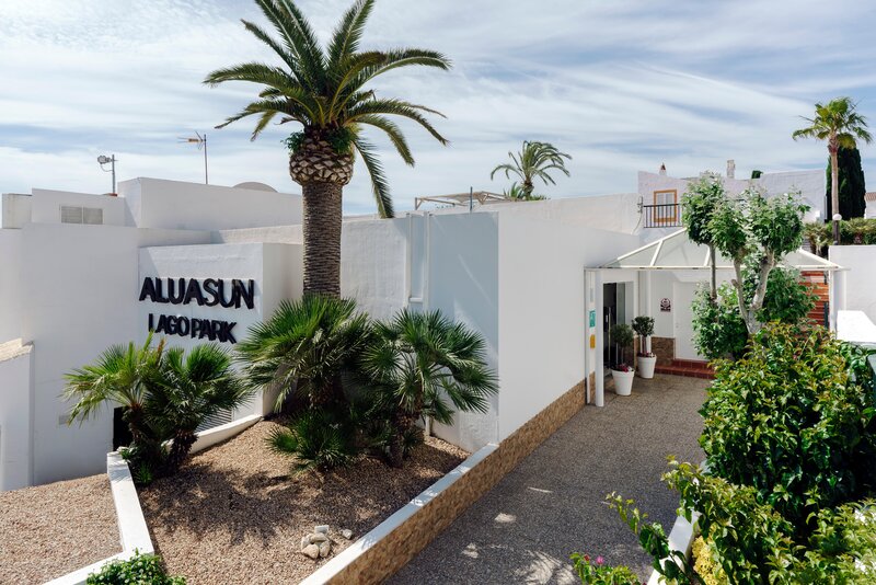 AluaSun Lago Park 32