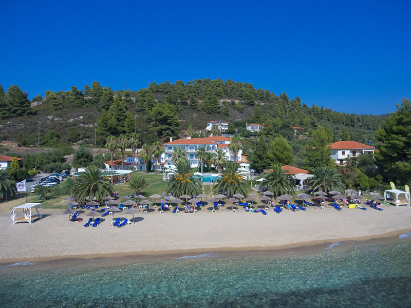 Acrotel Lily Ann Beach 4