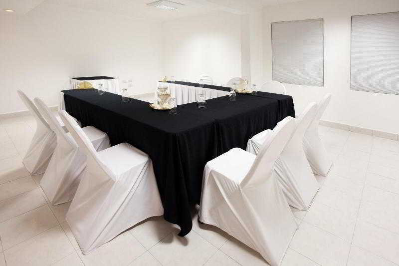 Hotel Ocean View Cancún Arenas 4