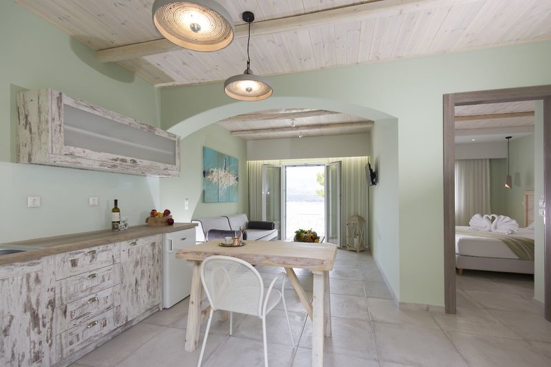 Anthemis Hotel Apartments 10