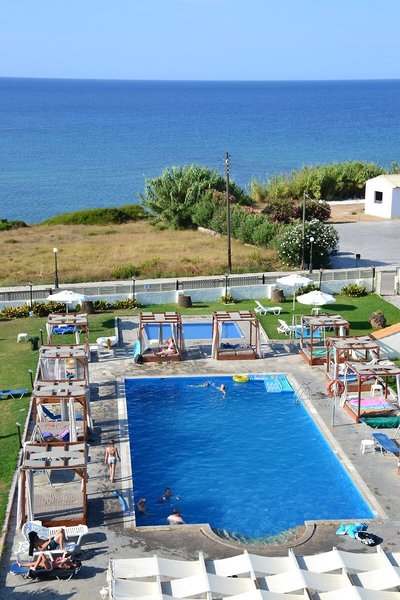 Golden Sands 1