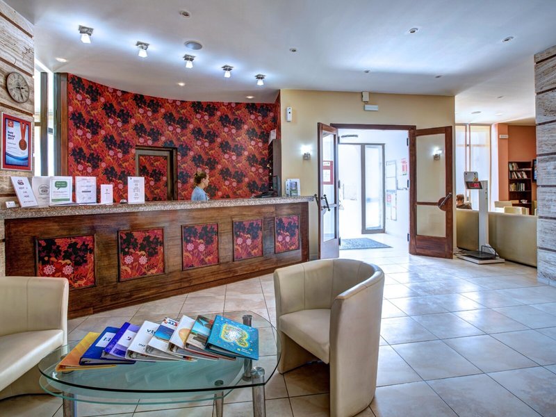 Golden Sands 11