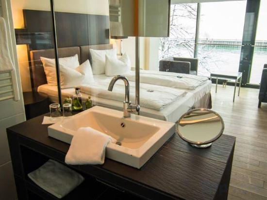 Aika Seaside Living Hotel 2