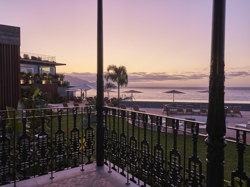 Les Suites at The Cliff Bay 2