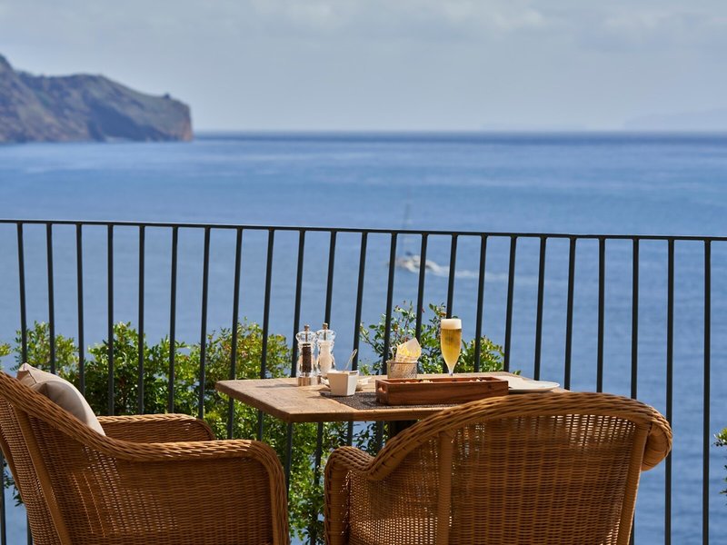 Les Suites at The Cliff Bay 21