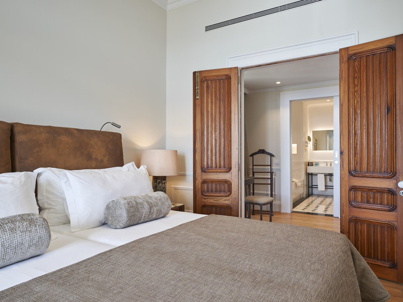 Les Suites at The Cliff Bay 29