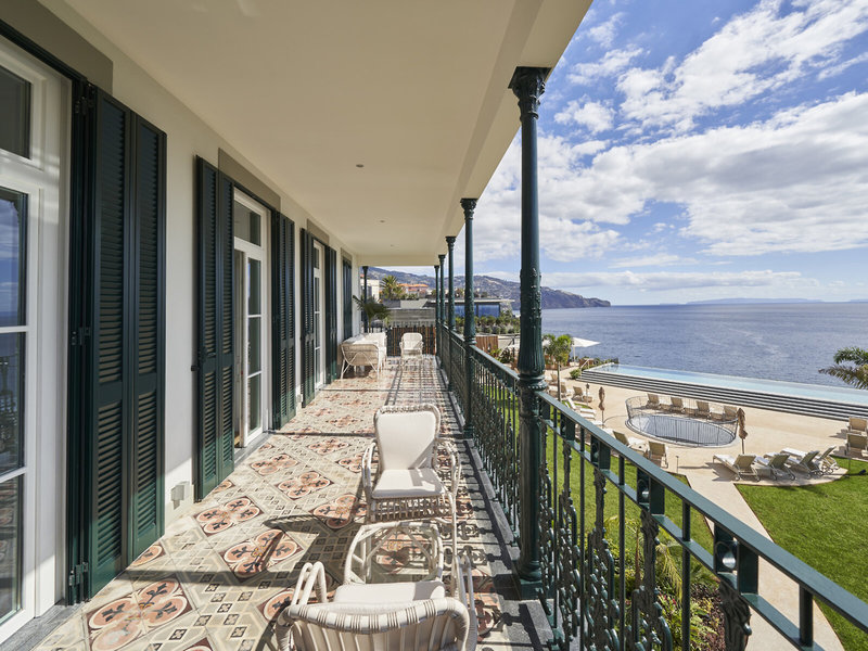 Les Suites at The Cliff Bay 31