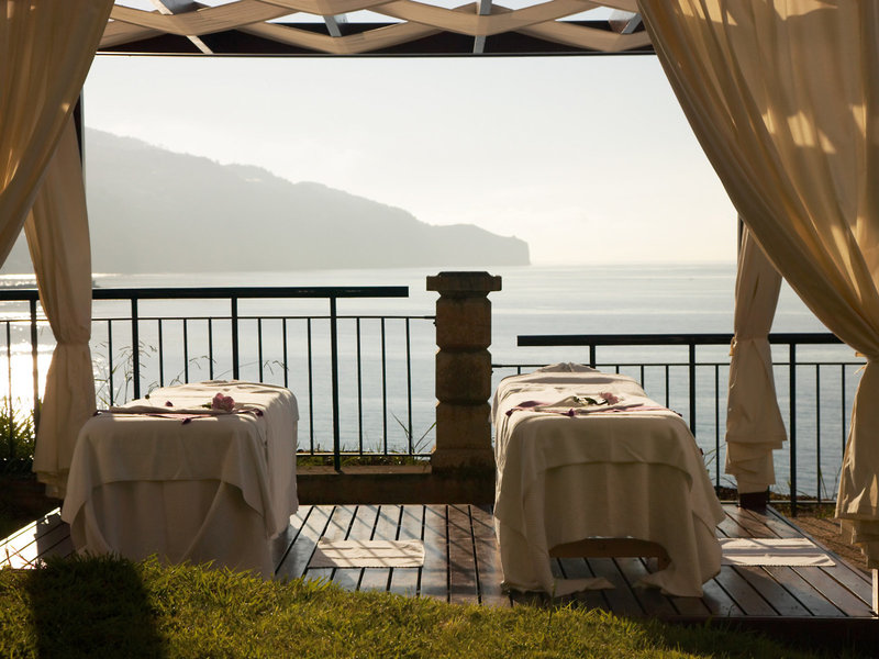 Les Suites at The Cliff Bay 35