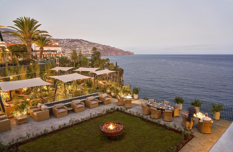 Les Suites at The Cliff Bay 15