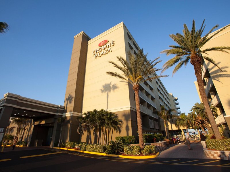 Crowne Plaza Melbourne Oceanfront Resort & Spa 5