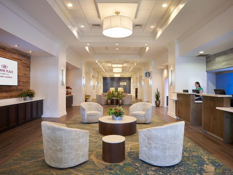 Crowne Plaza Melbourne Oceanfront Resort & Spa 26