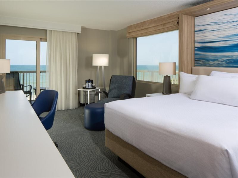 Crowne Plaza Melbourne Oceanfront Resort & Spa 43