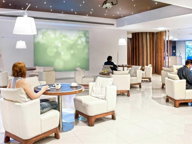 Novotel Mexico City Santa Fe 12