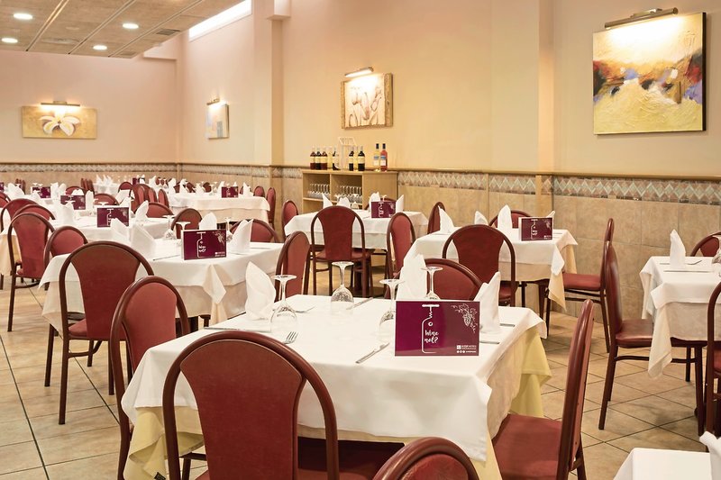 H TOP Royal Sun Family Suites 14