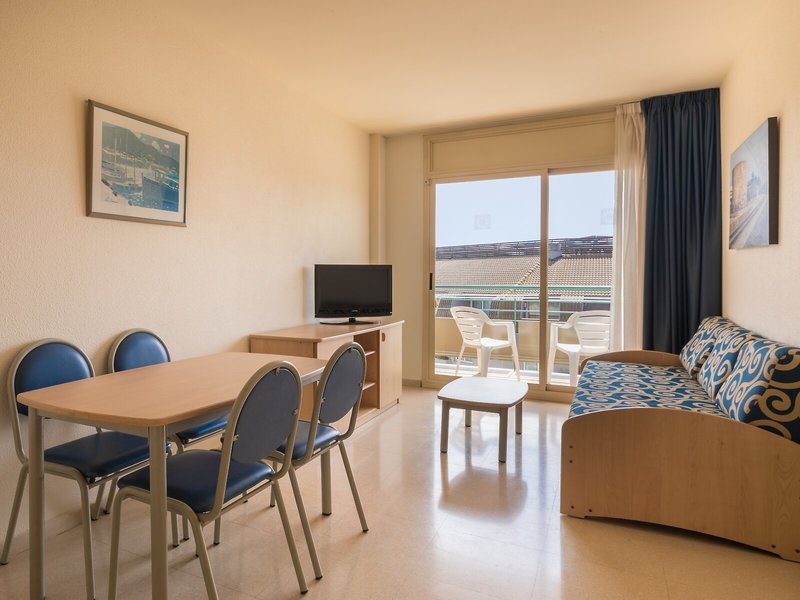H TOP Royal Sun Family Suites 31
