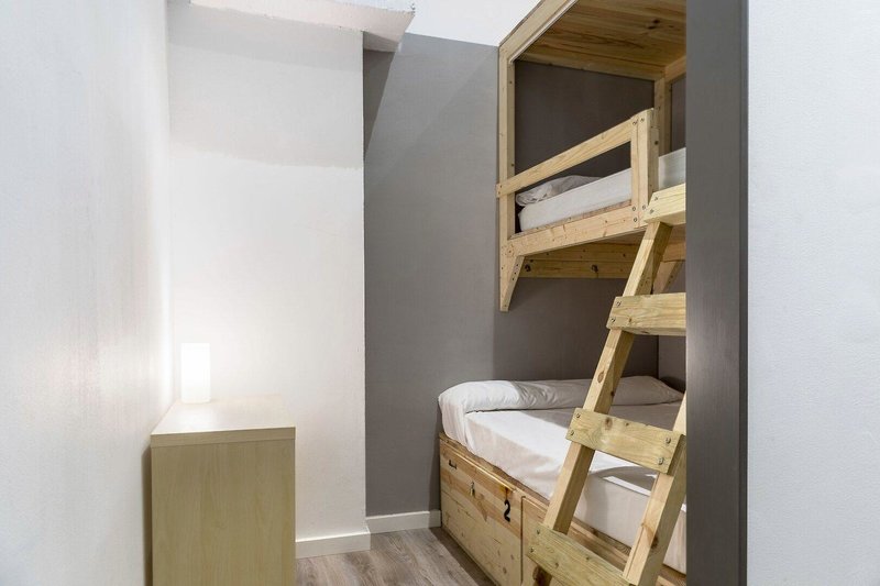 Ant Hostel Barcelona 1