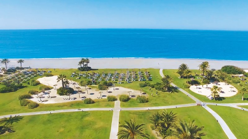 Playa Granada Club Resort 11