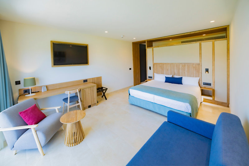 Impressive Playa Granada Golf 6