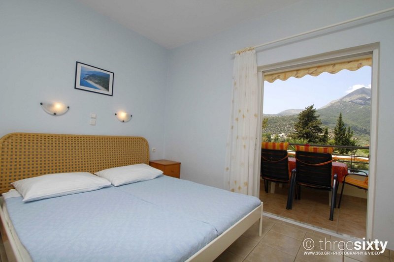 Geni Garden Apartments 13