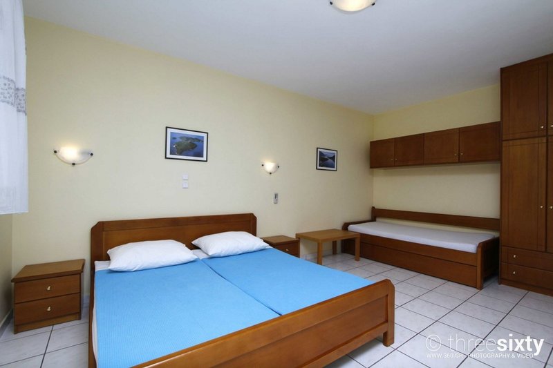 Geni Garden Apartments 22