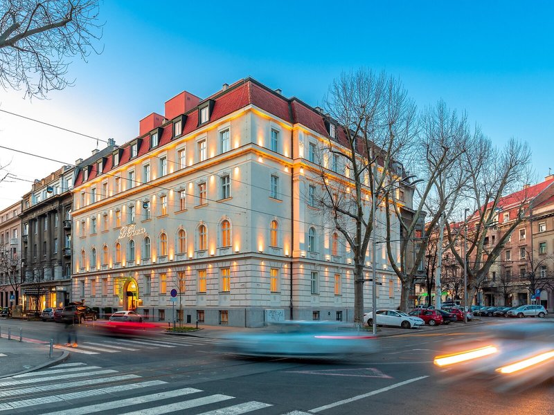 Hotel Le Premier 2