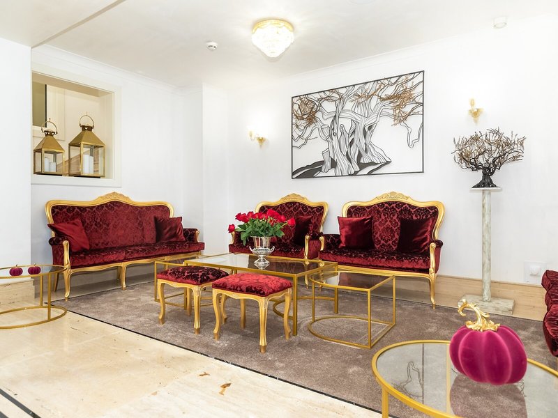 Hotel Le Premier 12