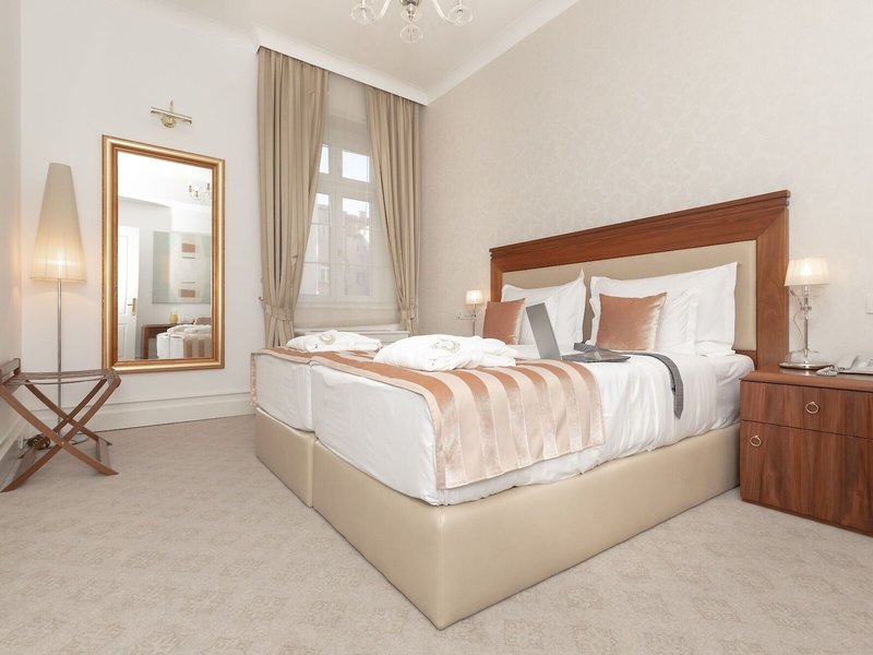 Hotel Le Premier 36