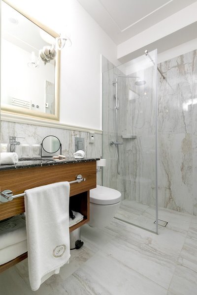 Hotel Le Premier 43