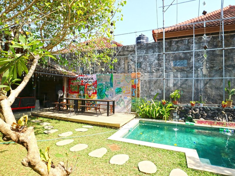Indopurejoy House - Komala Indah Cottages 10