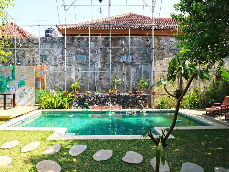 Indopurejoy House - Komala Indah Cottages 14