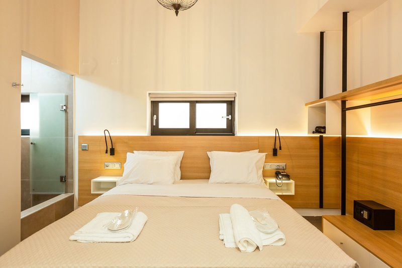 T-Hotel Premium Suites 8