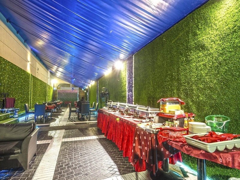 Zain International 17