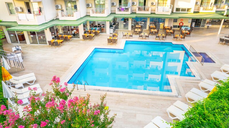 Viking Nona Beach Hotel 5