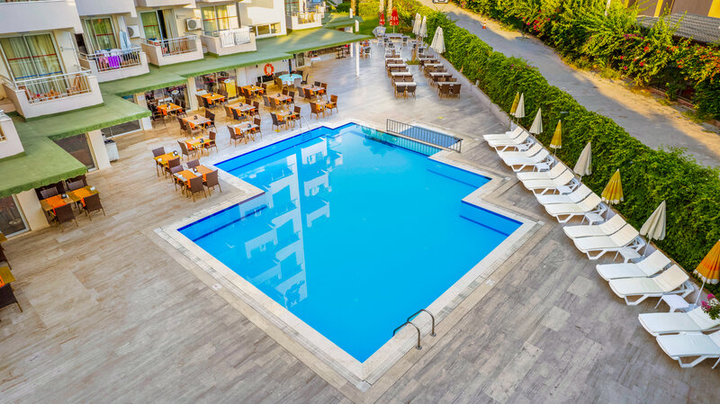 Viking Nona Beach Hotel 8