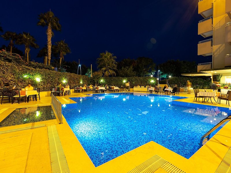 Viking Nona Beach 16