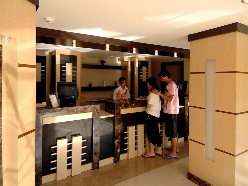 Viking Nona Beach 32