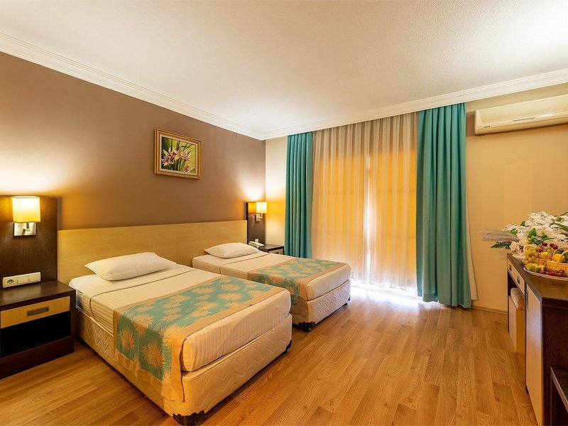 Viking Nona Beach 40