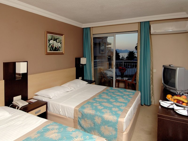 Viking Nona Beach 42