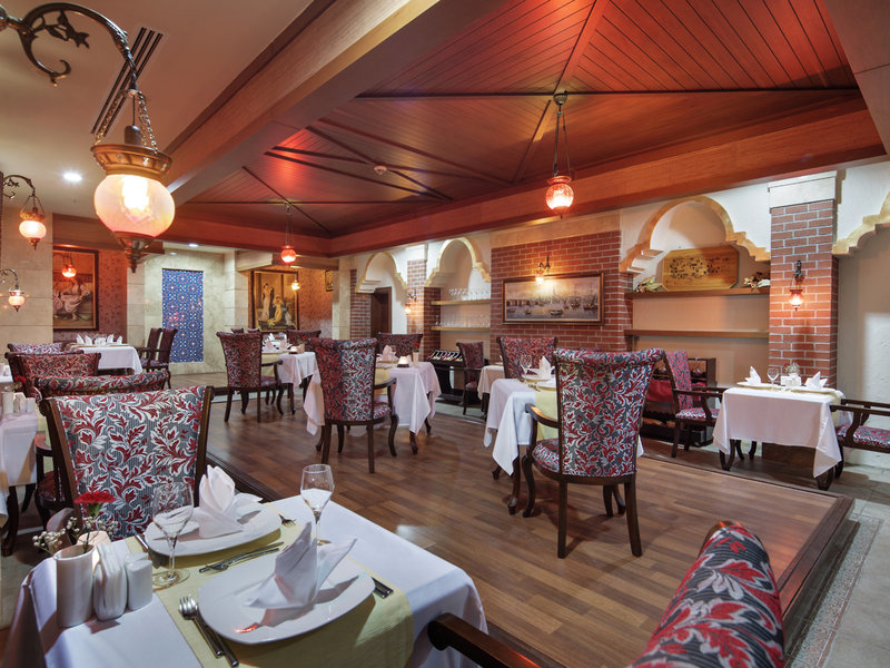 Crystal Family Resort 38