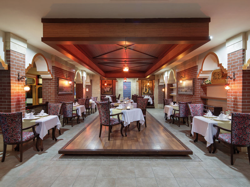 Crystal Family Resort 39